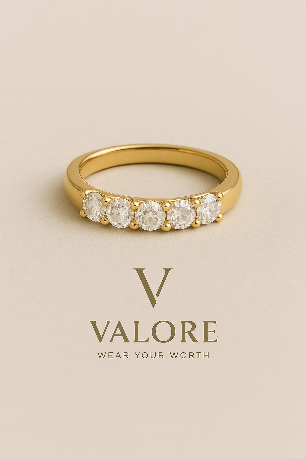 Sculpted bands and timeless silhouettes in gold and silver