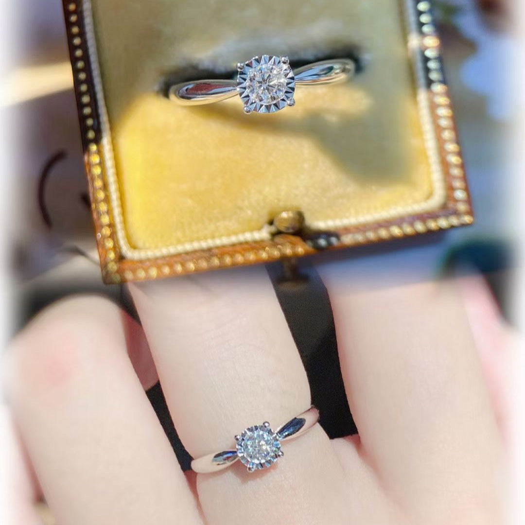 Women's Sterling Silver Moissanite Ring